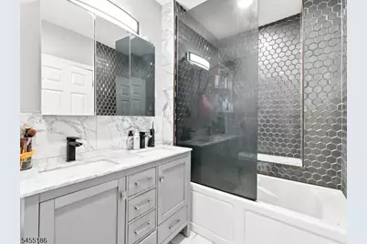 183 Brighton Ave, East Orange, NJ 07017 - Photo 9