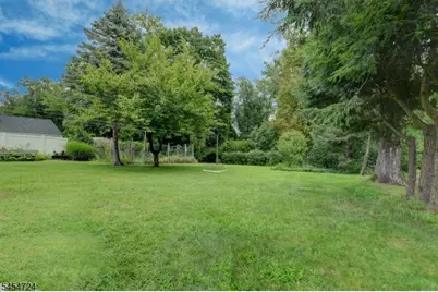 3 Village Rd, Pequannock Township, NJ 07444 - Photo 25