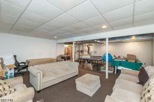 61 Rock Rd, Washington Township, NJ 07853 - Photo 23