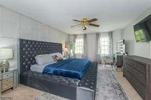 61 Rock Rd, Washington Township, NJ 07853 - Photo 17