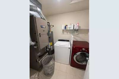 22 Seton Hall Dr, Newark, NJ 07103 - Photo 33