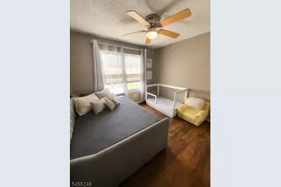 22 Seton Hall Dr, Newark, NJ 07103 - Photo 29