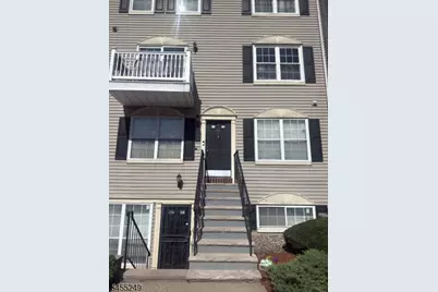 22 Seton Hall Dr, Newark, NJ 07103 - Photo 1