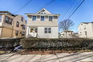 104 Walnut St, Bloomfield, NJ 07003 - Photo 25
