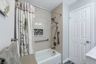 2 Heritage Way, Rockaway Township, NJ 07866 - Photo 17