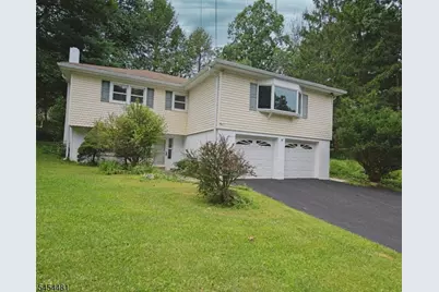 4 Rainbow Trl, Vernon, NJ 07422 - Photo 3