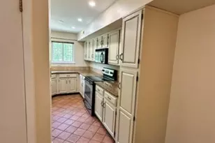 8 Crestmont Road Ondo, Bedminster Township, NJ 07921 - Photo 5