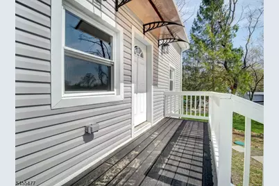 4 Emmans Rd, Roxbury Township, NJ 07852 - Photo 3