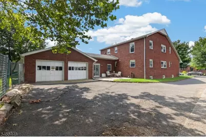 163 Baldwin Pl, Bloomfield, NJ 07003 - Photo 3