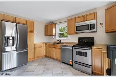 163 Baldwin Pl, Bloomfield, NJ 07003 - Photo 39