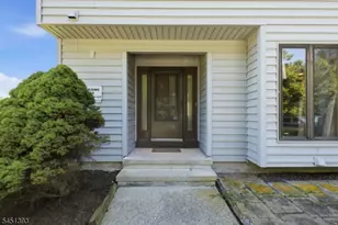 235 Cherokee Rd, Andover Township, NJ 07848 - Photo 5