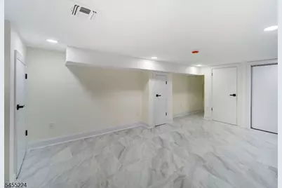 187 Rutledge Ave, East Orange, NJ 07017 - Photo 27