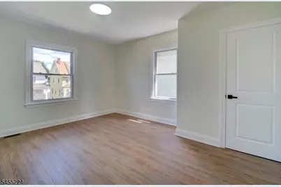 187 Rutledge Ave, East Orange, NJ 07017 - Photo 17
