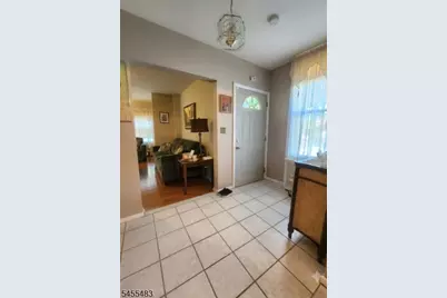 64 James St, Bloomfield, NJ 07003 - Photo 3