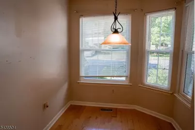 4 Delaware Ln, Branchburg Township, NJ 08876 - Photo 11