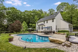 239 Old Beach Glen Rd, Rockaway Township, NJ 07866 - Photo 31