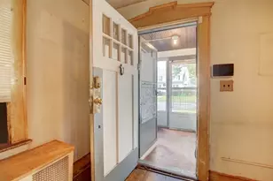 8 Whitman Ave, East Orange, NJ 07017 - Photo 7