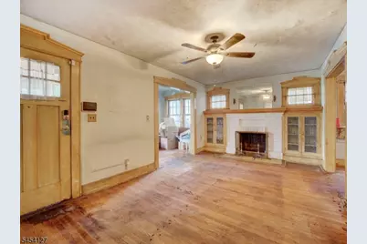8 Whitman Ave, East Orange, NJ 07017 - Photo 1