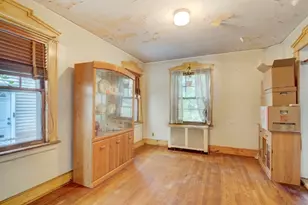 8 Whitman Ave, East Orange, NJ 07017 - Photo 11