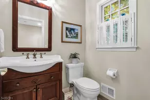 522 Golf Links Dr, Bridgewater Twp., NJ 08807 - Photo 19