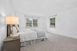 52 Adams Ct, Raritan Township, NJ 08822 - Photo 9
