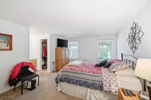 15 Orchard St, Bloomingdale, NJ 07403 - Photo 29