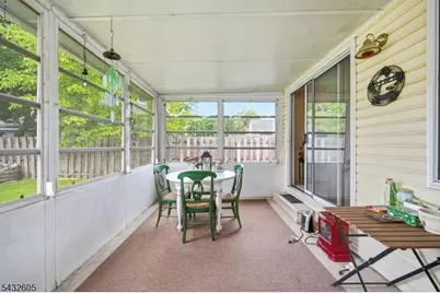 15 Orchard St, Bloomingdale, NJ 07403 - Photo 39