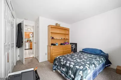 15 Orchard St, Bloomingdale, NJ 07403 - Photo 23