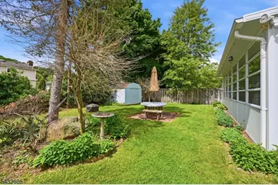 15 Orchard St, Bloomingdale, NJ 07403 - Photo 41