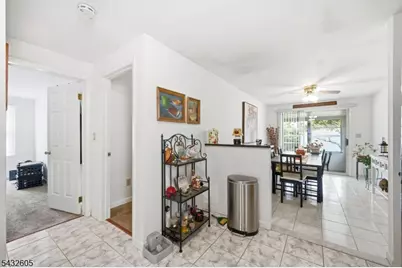 15 Orchard St, Bloomingdale, NJ 07403 - Photo 27