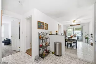 15 Orchard St, Bloomingdale, NJ 07403 - Photo 27