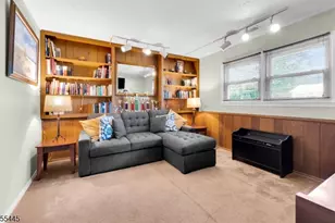 46 Deer Path Dr, Mount Olive, NJ 07836 - Photo 23
