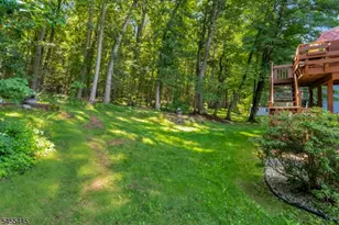 46 Deer Path Dr, Mount Olive, NJ 07836 - Photo 27