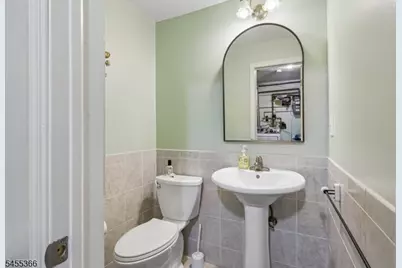 34 Forest Dr, Watchung, NJ 07069 - Photo 37