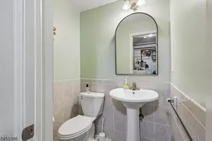 34 Forest Dr, Watchung, NJ 07069 - Photo 37