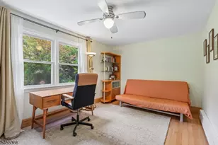 34 Forest Dr, Watchung, NJ 07069 - Photo 21