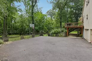 34 Forest Dr, Watchung, NJ 07069 - Photo 43