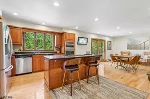 34 Forest Dr, Watchung, NJ 07069 - Photo 15