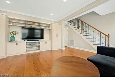 1928 Bartle Ave, Scotch Plains Township, NJ 07076 - Photo 9