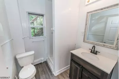10 Phoenix Ave Unit #2, Morristown, NJ 07960 - Photo 9