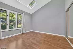 8 Augusta Dr, Clinton Township, NJ 08801 - Photo 19