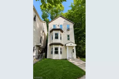 9 Circle Ave, Paterson, NJ 07522 - Photo 3