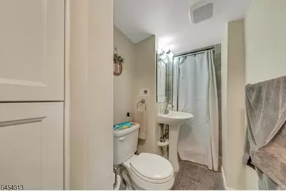 56 Madison St, Newark, NJ 07105 - Photo 11