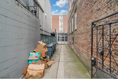 56 Madison St, Newark, NJ 07105 - Photo 29