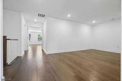 52 Eastwood Ter, East Hanover Township, NJ 07936 - Photo 25