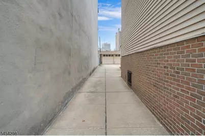 57 Madison St, Newark, NJ 07105 - Photo 3