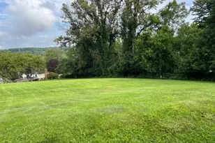 151 Petticoat Ln, Clinton Township, NJ 08833 - Photo 11