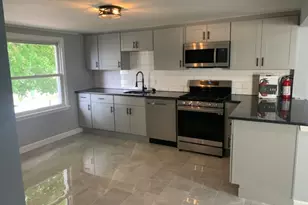 198 William St, Belleville, NJ 07109 - Photo 3