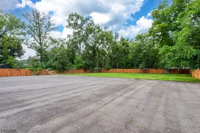 1125-31 E Front St, Plainfield, NJ 07062 - Photo 9