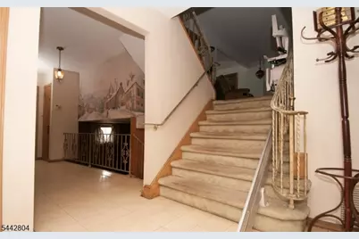 1 Country Club Ln, Elizabeth, NJ 07208 - Photo 3